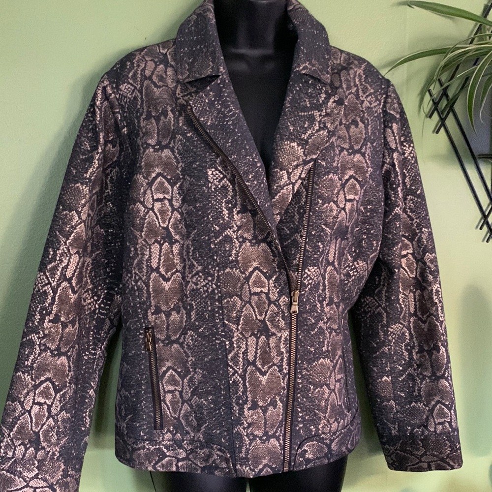 🔵 Chico’s jacket - Picture 2 of 9